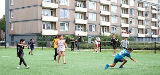 Ook in Amersfoort kan de jeugd weer georganiseerd gaan sporten in de buitenlucht. Onder regie van de Sport3hoek, bestaande uit ASF, SRO en gemeente Amersfoort, maken verenigingen en andere sport- en beweegaanbieders plannen om vanaf woensdag 29 april weer een sportaanbod te hebben voor jongeren tot en met 18 jaar. De komende dagen krijgen deze plannen meer vorm.